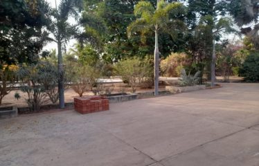 NGUERIGNE : Exceptionnelle propriété composée de 3 villas à vendre