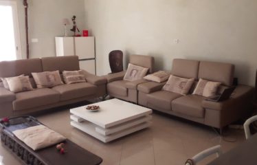 NGAPAROU : Villa à vendre 4 chambres proche bord de mer