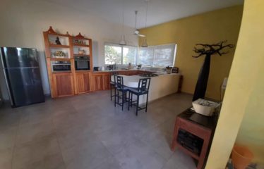 NGAPAROU : Charmante villa de 4 chambres à vendre