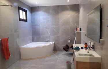 DAKAR ALMADIES : Maison de 5 chambres à louer