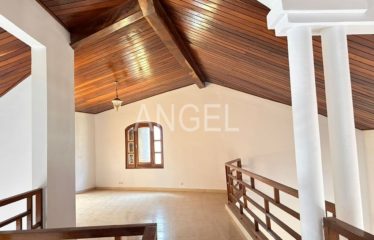 DAKAR ALMADIES : Très belle Villa R+1 à louer