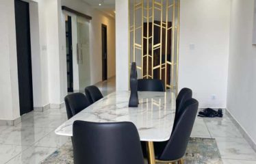 DAKAR POINT-E : Appartement meublé à louer 3 chambres