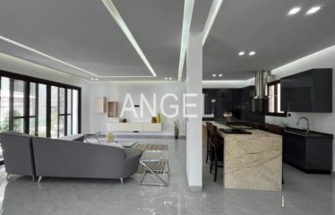 DAKAR MERMOZ : Appartement F4 à vendre dans un bel immeuble