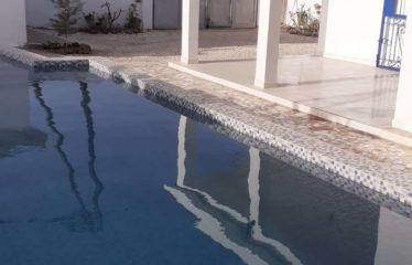 WARANG : Studio avec piscine à louer