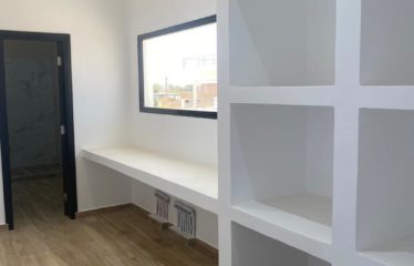 SOMONE : Villa contemporaine 4 chambres avec piscine à vendre