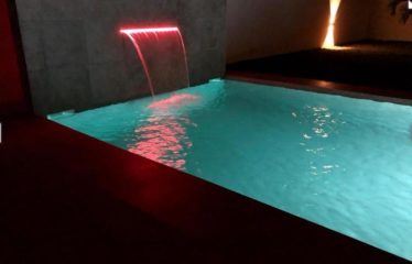 SALY : Villa contemporaine 3 chambres avec piscine proche plages et commerces à louer