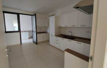 DAKAR PLATEAU : Appartement de 3 chambres à louer