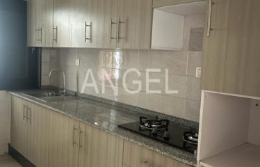 DAKAR PLATEAU : Bel appartement F3 à louer au 13ème étage