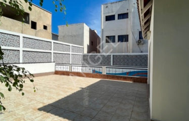 DAKAR POINT E : Belle villa avec piscine à louer