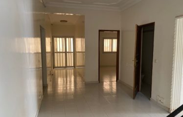 DAKAR SACRÉ COEUR : Villa R+1 à louer