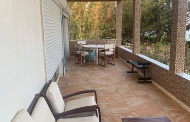 NIANING : Villa R+1 pieds dans l’eau 3 chambres à vendre