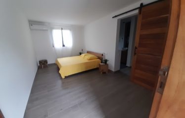 NGAPAROU : Villa coquète neuve 4 chambres avec piscine à vendre