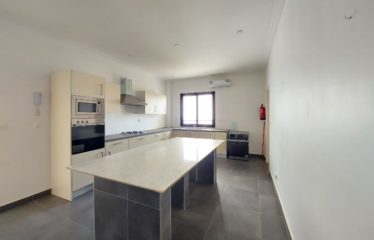 DAKAR ALMADIES : Appartement de 4 chambres à louer proche de Philip Morris