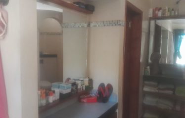 NGAPAROU : Villa de 5 chambres à vendre sur un terrain de 1500 m2