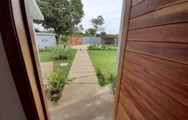 NGAPAROU : Villa coquète neuve 4 chambres avec piscine à vendre