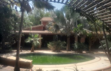 NGAPAROU : Villa de 5 chambres à vendre sur un terrain de 1500 m2