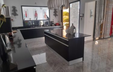 NGUERIGNE : Villa contemporaine de haut standing 3 chambres à vendre