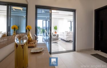 DAKAR ALMADIES : Un grand appartement F4 très lumineux à louer