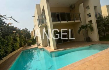DAKAR FANN RESIDENCE : Villa 4 chambres à louer