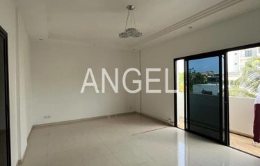 DAKAR MERMOZ : Appartement F4 à vendre