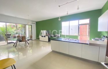 DAKAR MERMOZ : Une grande villa à louer 6 chambres