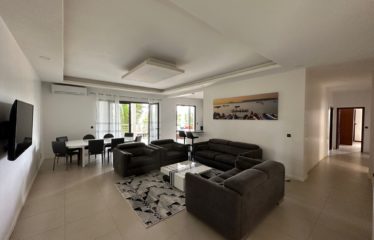 SALY : Superbe Appartement 4 pièces 230M² piscine gardien sécurité