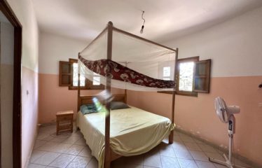 WARANG Petite Côte : Belle villa 4 pièces piscine terrain 1250M²