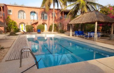 NGAPAROU : Maison d’hôtes à vendre