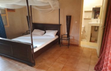 NGAPAROU : Maison d’hôtes à vendre