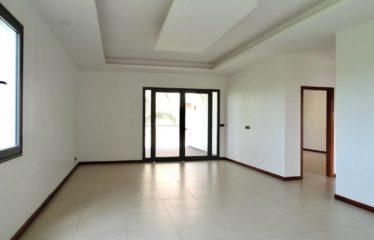 SALY : Magnifique appartement 3 Pièces 200M² à vendre – résidence sécurisée – 24/7 – Piscine – Parking privé