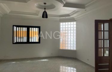 DAKAR MAMELLES : Villa à louer à Mbackiyou Faye
