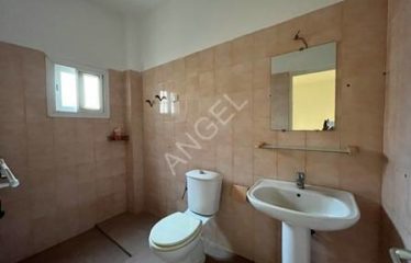 DAKAR CITE KEUR GORGUI : Villa à vendre 380 m²