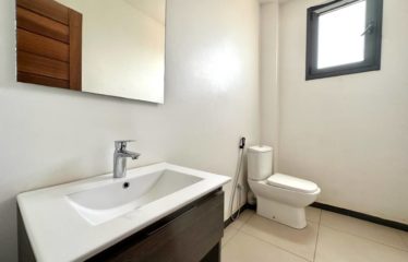 SALY : Magnifique appartement 3 Pièces 200M² à vendre – résidence sécurisée – 24/7 – Piscine – Parking privé