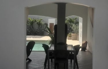 WARANG : Villa atypique à vendre 5 pièces à 10 mn de la plage