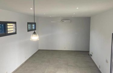 NGAPAROU : Villa 3 chambres neuve 140 m2 avec piscine.