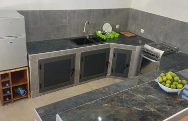 NGAPAROU : Villa 3 chambres neuve 140 m2 avec piscine.