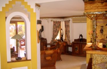 SALY : Villa avec piscine à vendre en résidence