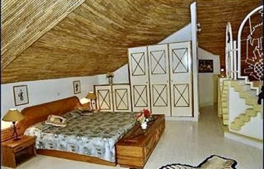 SALY : Villa avec piscine à vendre en résidence