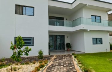 SINTHIANE : Villa contemporaine neuve 4 chambres à vendre