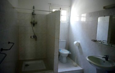 DAKAR YOFF : Résidence de luxe non loin de la plage à louer