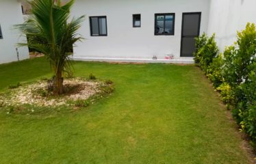 SINTHIANE : Villa contemporaine neuve 4 chambres à vendre