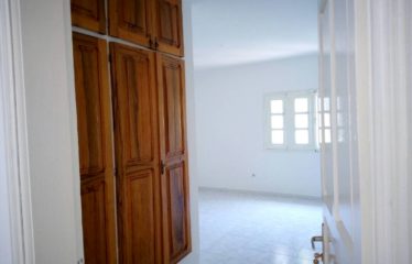 DAKAR YOFF : Résidence de luxe non loin de la plage à louer