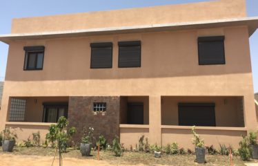 SALY : 4 appartements à louer dans une villa