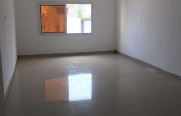 DAKAR ALMADIES : Studio à louer 3eme étage