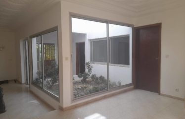 DAKAR YOFF : Belle villa à louer 4 chambres au Virage