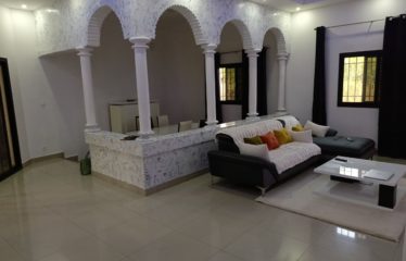 NGAPAROU : Villa (rez de chaussée) 2 chambres avec piscine à louer