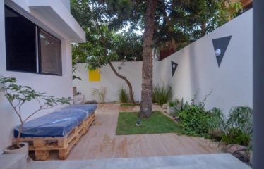 DAKAR MERMOZ : Villa à vendre à Pyrotechnie