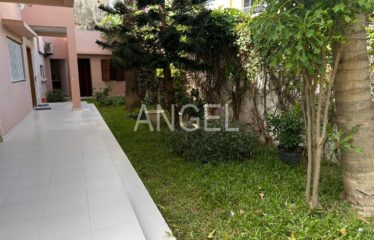DAKAR YOFF : Magnifique villa à vendre à Toundoup Rya