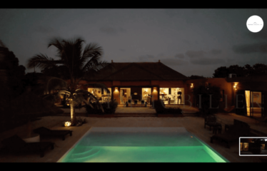 WARANG : Sur la Petite Côte du Sénégal Superbe domaine de 550M² habitables sur un terrain d’environ 5000M²