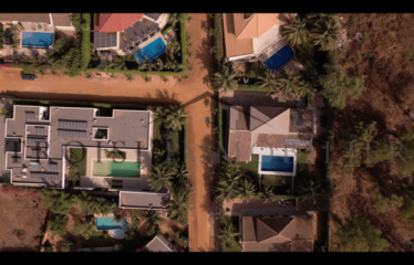 SALY : Magnifique terrain de 900M² à vendre dans un Domaine fermé